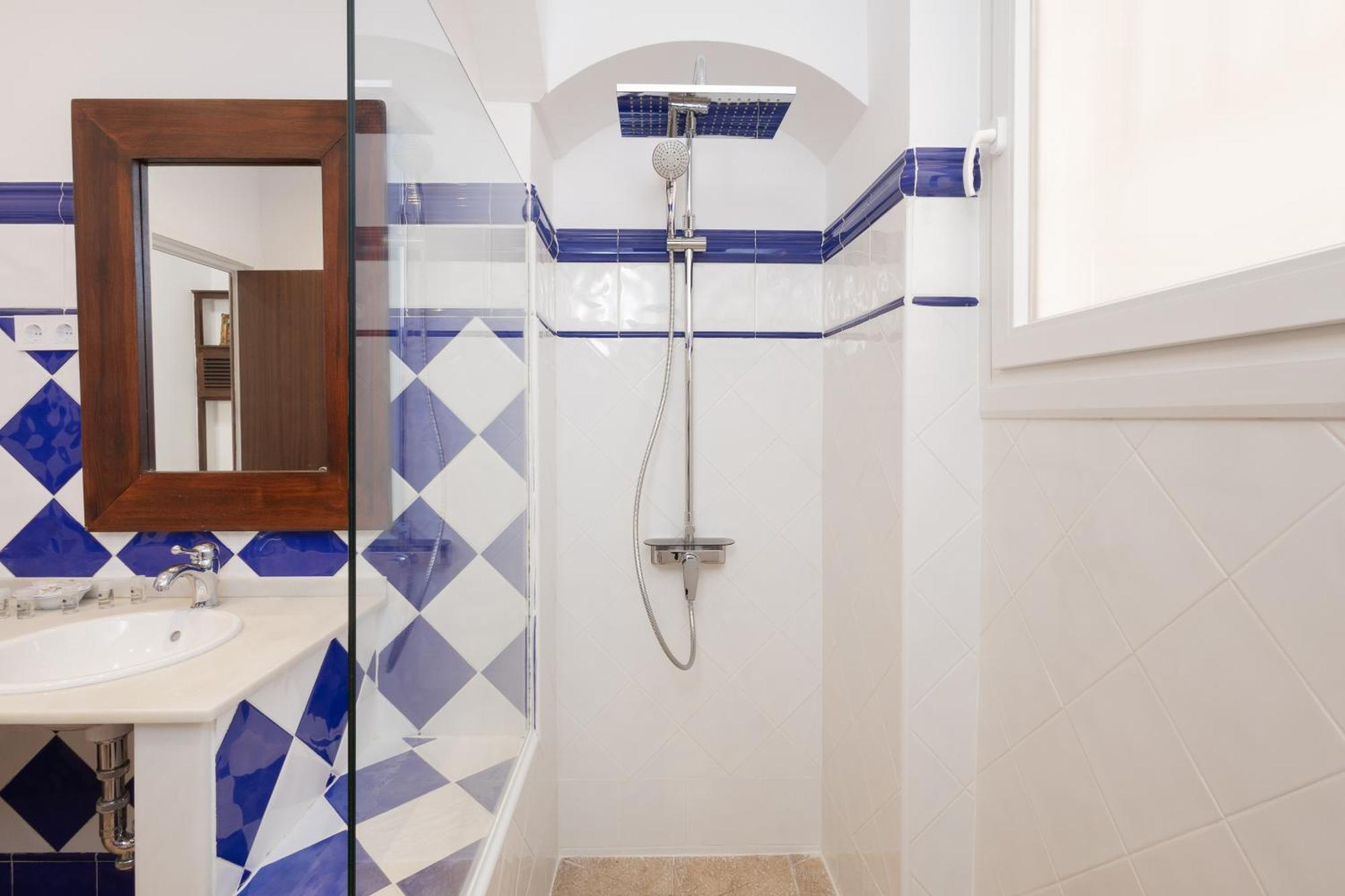 C92 - Rustic Two Bedrooms Apartment With Terrace Málaga Extérieur photo